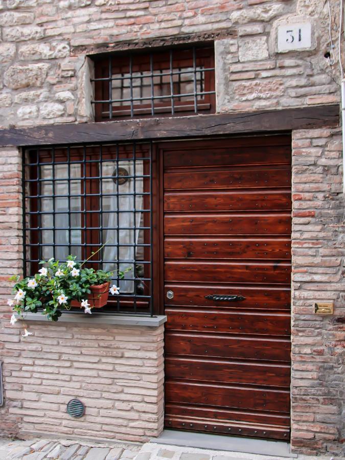 古比奥Casa Armanni - La Tua Casa Di Pietra公寓 外观 照片